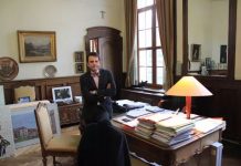 【人物专访】“小城故事”- 对话迪南市长Richard Fourneaux