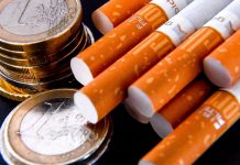 比利时中学生的“烟瘾”太重。。。