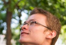 【有奖投票】2018汉语桥-比利时大学生们“讲中文”: Denis Deneire