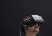 戴上眼镜就不痛了:缓解病痛和焦虑 比利时人有新发明!