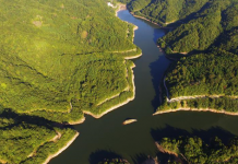 犹如散落在重庆的“蓝宝石” 太阳湖景美不胜收