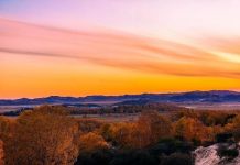 秋日的乌兰布统:被上帝打翻的调色板