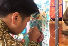 比利时华媒记者行走青海:在黄南州探秘唐卡