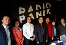 中国民盟中央副主席张平率北京群言出版社做客比利时华人电台