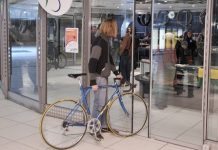 明年,自行车将在火车高峰时段禁止带上车