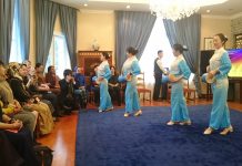 亚太妇女协会成员在中国驻欧盟使团大使夫人官邸欢聚一堂 喜庆迎新春!