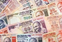 2019年印度卢比将继续走软,经济增长受制于油价及美元