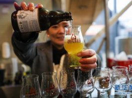 通讯:比利时“凤凰”啤酒飞向中国春节餐桌