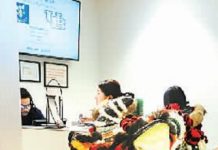 美国留学生:春节在他乡遇故知 是非常美好的事