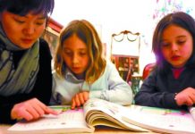 汉语学习趋热 阿联酋急聘200名汉语教师