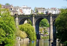 游览英国街市,宛若走进魔法小镇