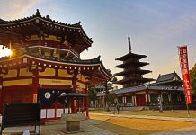 诞生了日本新年号“令和”的那次梅花宴