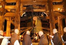 世界各地年俗大赏:还有哭着过新年的?