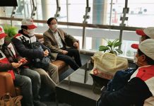 China returns favor with face masks, knowledge