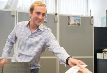 比利时王子Joachim在西班牙参加私人聚会后染病毒