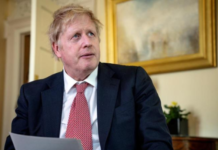 英国暂停更新每日新冠死亡人数 丨国际热点速递