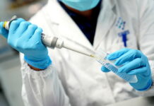 美国制裁研制新冠疫苗的俄罗斯机构丨国际热点速递