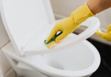 【新增1万4】专家提醒:注意正确清洗厕所也是防毒关键