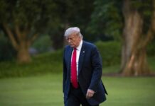 特朗普政府员工准备两周后离开白宫丨国际热点速递