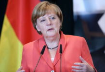 默克尔宣布实施硬性封锁令丨国际热点速递