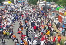 印度农民发起“全国堵路”抗议运动丨国际热点速递