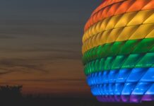 比利时首相呼吁欧盟制裁匈牙利:“不允许恐同”