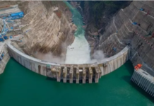 在建规模全球第一水电站投产发电丨国际热点速递