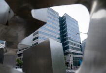 IMF下调今年全球经济增长预期至5.9%