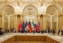 伊核会谈:伊朗与西方继续相互施压