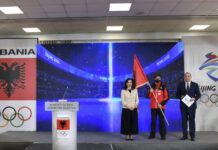 北京冬奥会|阿尔巴尼亚奥委会为参加北京冬奥会代表团举行授旗仪式