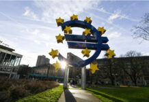 欧元流通二十载 亦有风雨亦有晴