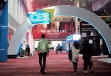 在CES展会感受参展者热情