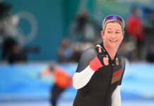 北京冬奥会·人物|倒数第一的“速滑大妈”:我是第一!