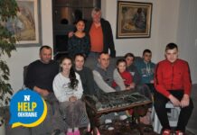 8名乌克兰难民住进了周琳(旅比华人)和马克的家