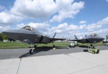 绕过公投 瑞士签署36架F-35A型战机采购合同