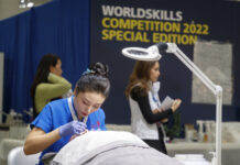 世界技能大赛特别赛芬兰赛区中国代表团获两金一银