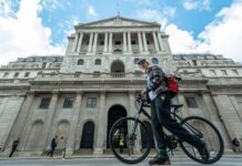 英国央行:本国经济将陷约百年来最长衰退