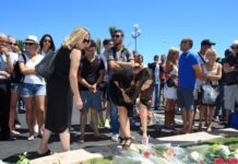 法国尼斯卡车恐袭案8名被告获刑