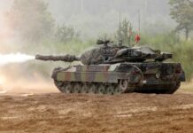 波兰若援乌德制坦克 德国“不拦着”?