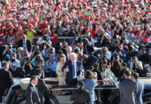 全球连线 | 巴西总统卢拉强烈谴责博索纳罗支持者强闯国家权力机构