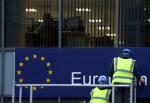 英国脱欧后北爱新安排难谈妥