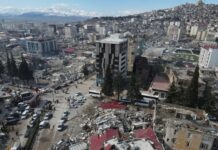 土耳其官员:地震已在土造成逾4万人死亡