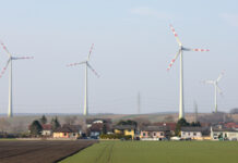 奥地利团队研制出可充电的氧离子电池