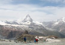 马特洪峰标识“消失” 三角巧克力要“去瑞士化”了?