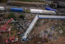 全球连线 | 希腊“最严重列车事故”已致百人伤亡