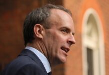 英国副首相拉布因“职场霸凌”丑闻辞职