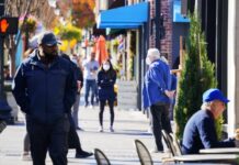 美批准首款呼吸道合胞病毒疫苗