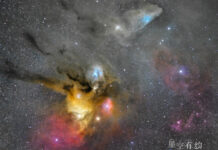 是谁打翻了夜空中的“调色盘”?