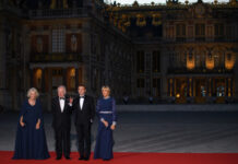 英国国王访问法国 呼吁加强友好关系