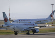 印度暂停在加拿大签证业务